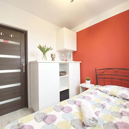 3Rooms-Balcony-Pkp - Deerrest Apart Wroclaw Exterior photo
